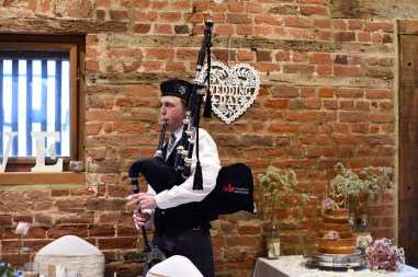 Jennifer and Francis-488[26201]